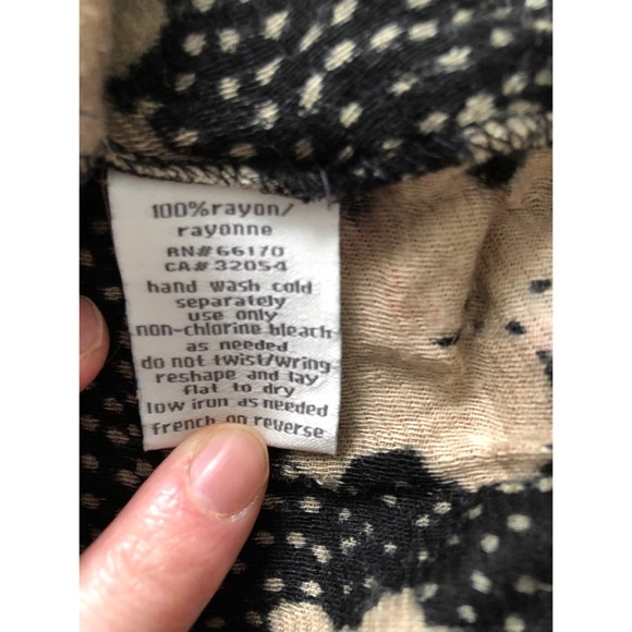 Urban Outfitters Skirt - Picture 3 of 3